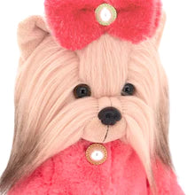 Lucky Yoyo: Pink Fur Coat
