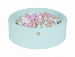 Cupcake Round Foam Ball Pit with 250 Balls